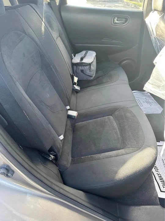 2009 Nissan Rogue - Image 6 of 13