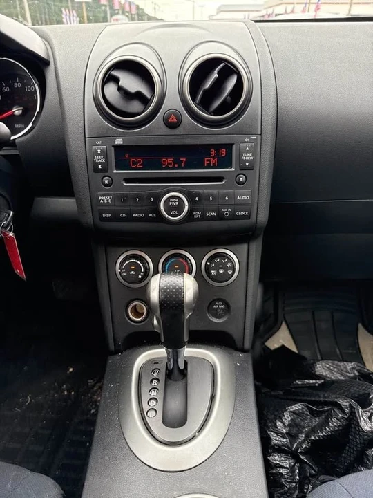2009 Nissan Rogue - Image 10 of 10