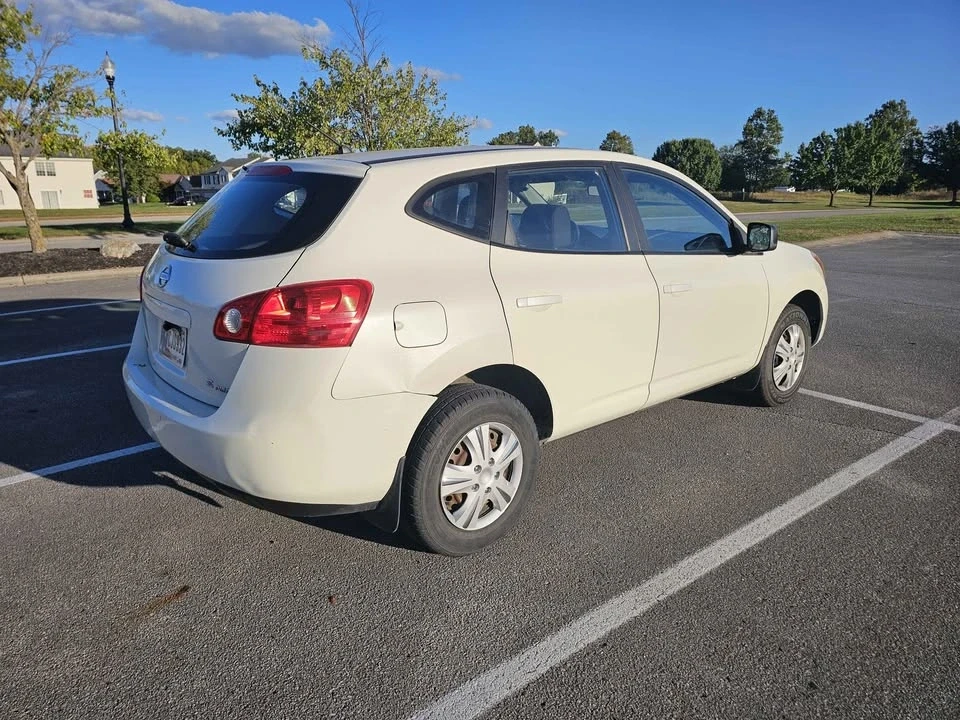 2009 Nissan Rogue - Image 3 of 14