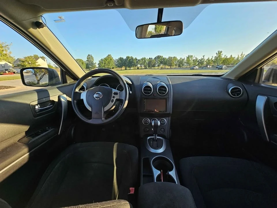 2009 Nissan Rogue - Image 13 of 14