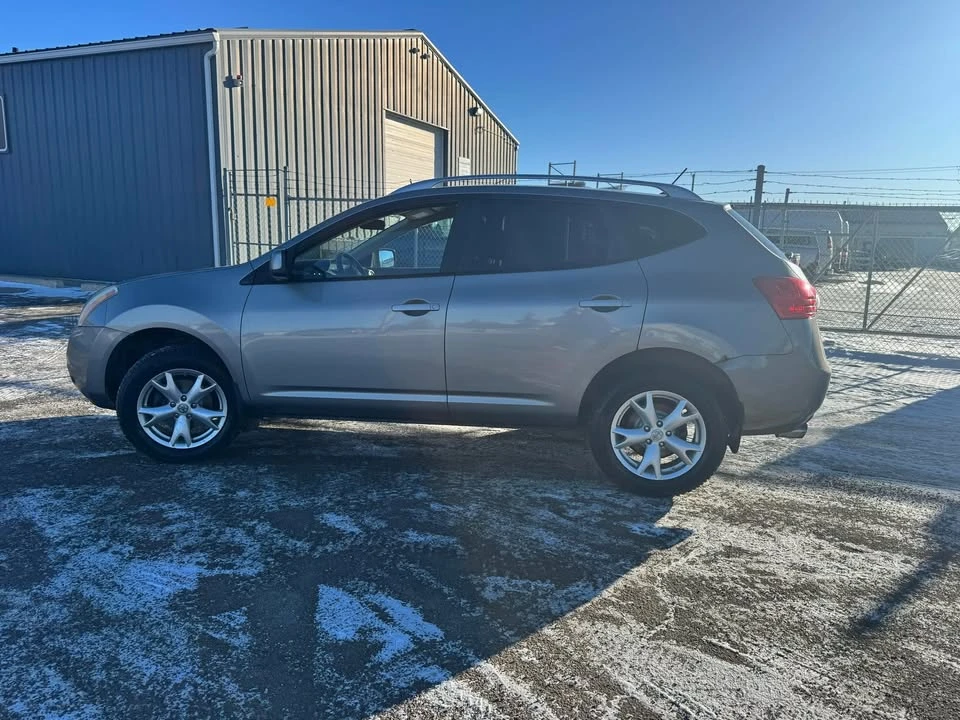 2009 Nissan Rogue - Image 5 of 18