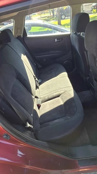 2009 Nissan Rogue - Image 7 of 7