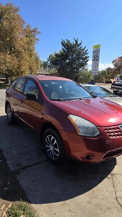 2009 Nissan Rogue - Image 4 of 7