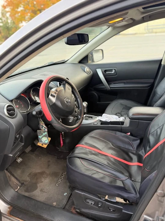 2009 Nissan Rogue - Image 6 of 6