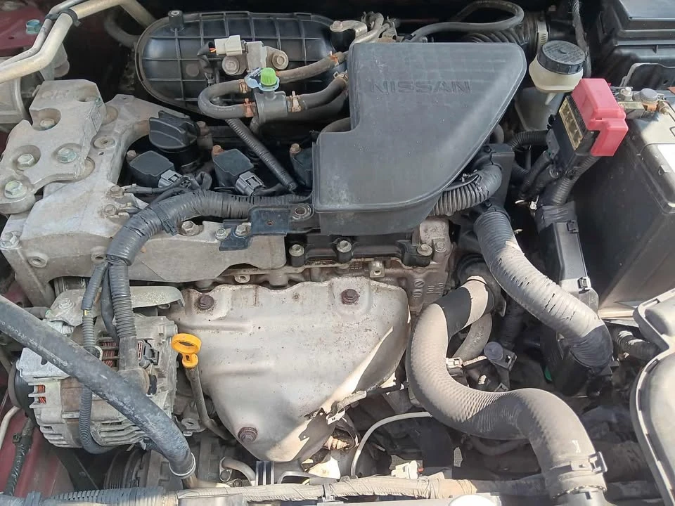 2009 Nissan Rogue - Image 11 of 14