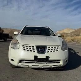 2009 Nissan Rogue - Image 2 of 8