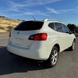 2009 Nissan Rogue - Image 6 of 8