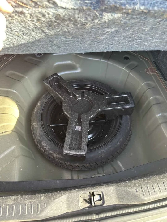 2009 Nissan Sentra 6th Gen - Image 8 of 8