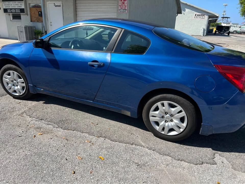 2009 Nissan Sentra 6th Gen - Image 2 of 9