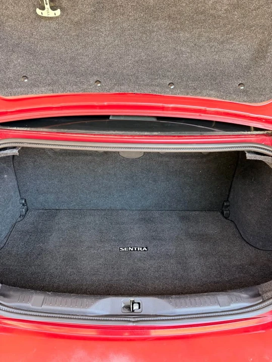 2009 Nissan Sentra 6th Gen - Image 11 of 13