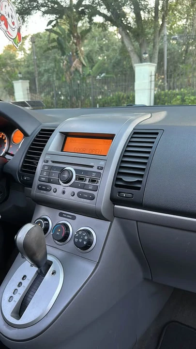 2009 Nissan Sentra 6th Gen - Image 10 of 15