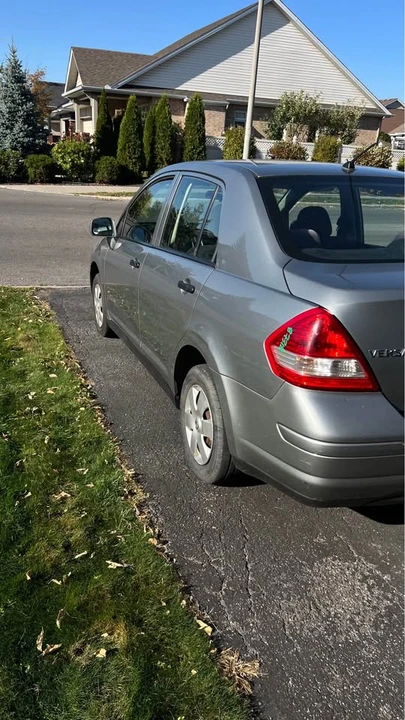 2009 Nissan Versa - Image 5 of 20
