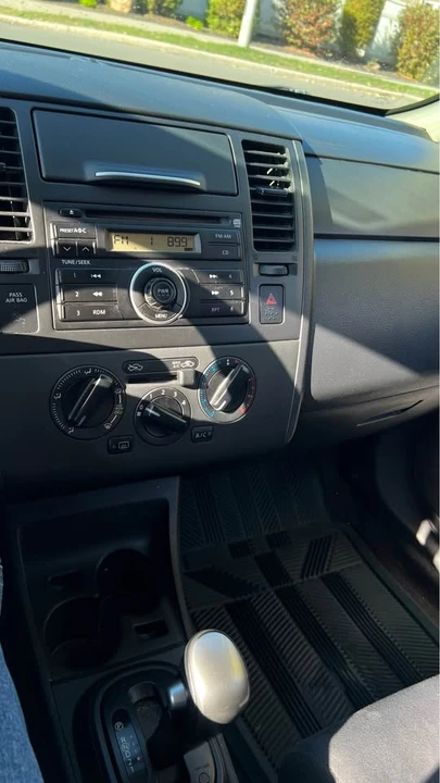 2009 Nissan Versa - Image 19 of 20