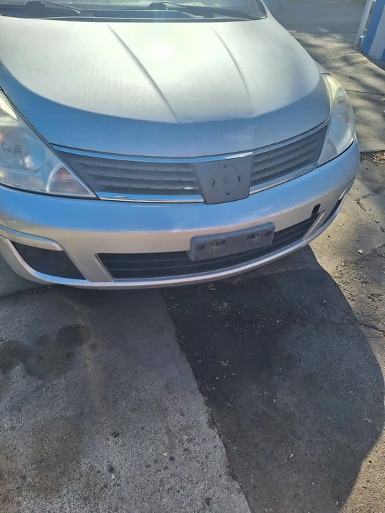 2009 Nissan Versa - Image 6 of 7