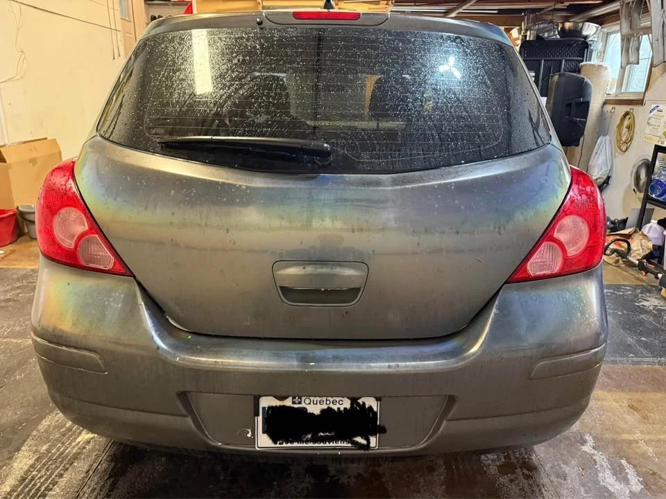 2009 Nissan Versa - Image 2 of 15