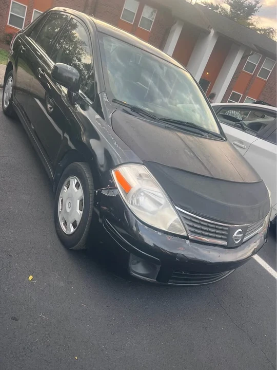 2009 Nissan Versa - Image 3 of 7