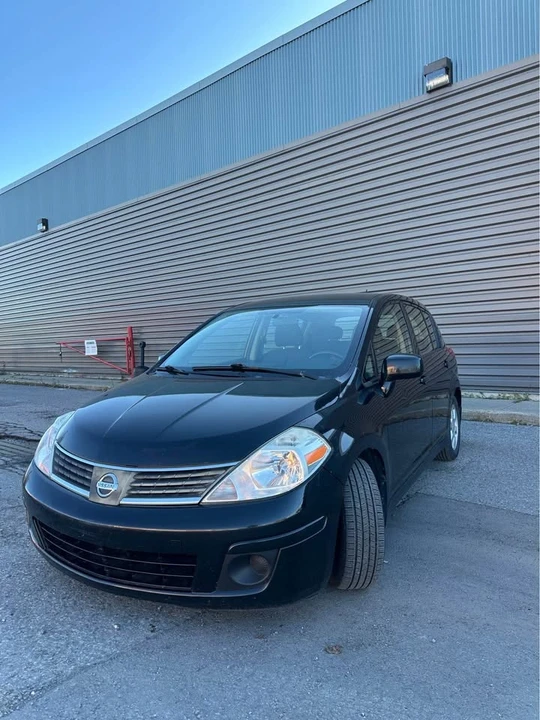 2009 Nissan Versa - Image 2 of 8