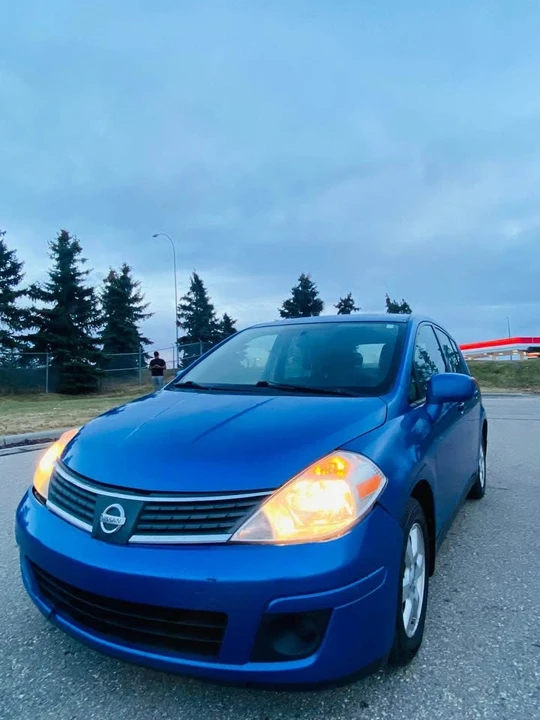 2009 Nissan Versa - Image 3 of 15