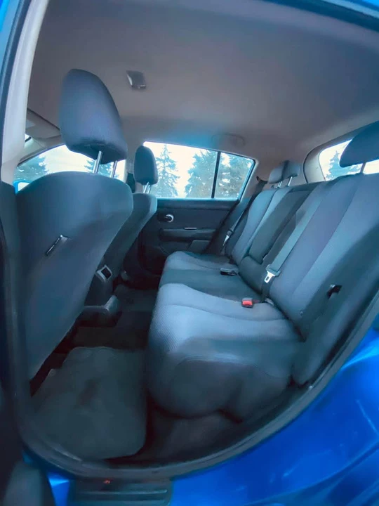 2009 Nissan Versa - Image 9 of 15