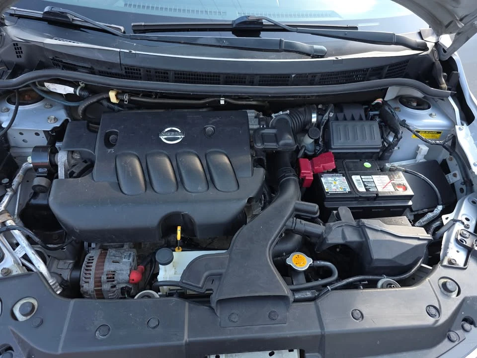 2009 Nissan Versa - Image 13 of 16