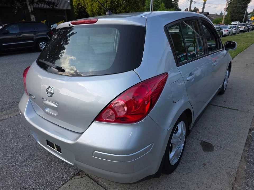 2009 Nissan Versa - Image 6 of 16