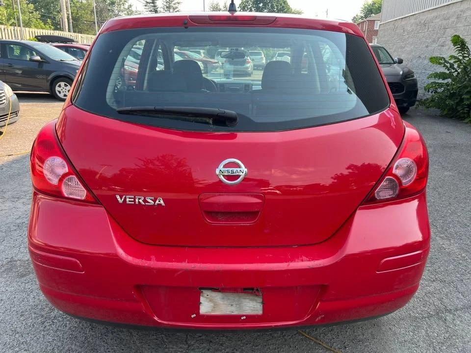 2009 Nissan Versa - Image 9 of 18
