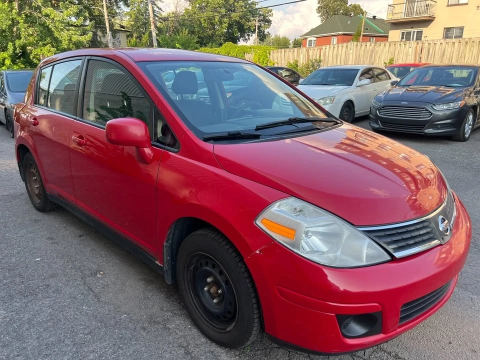 2009 Nissan Versa - Image 5 of 16
