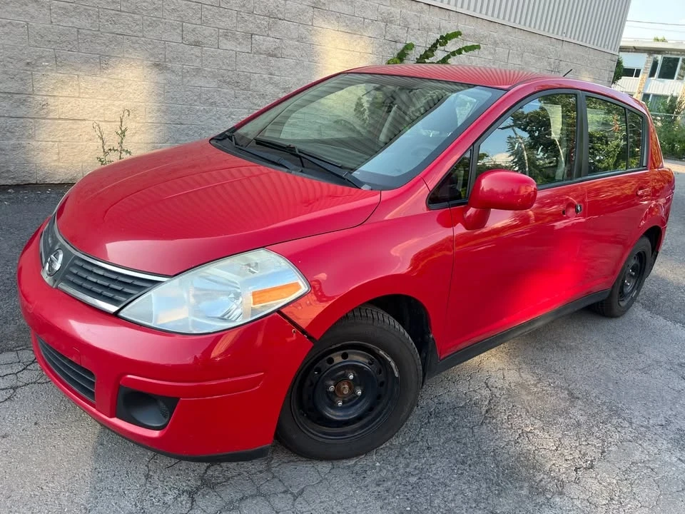 2009 Nissan Versa - Image 2 of 17