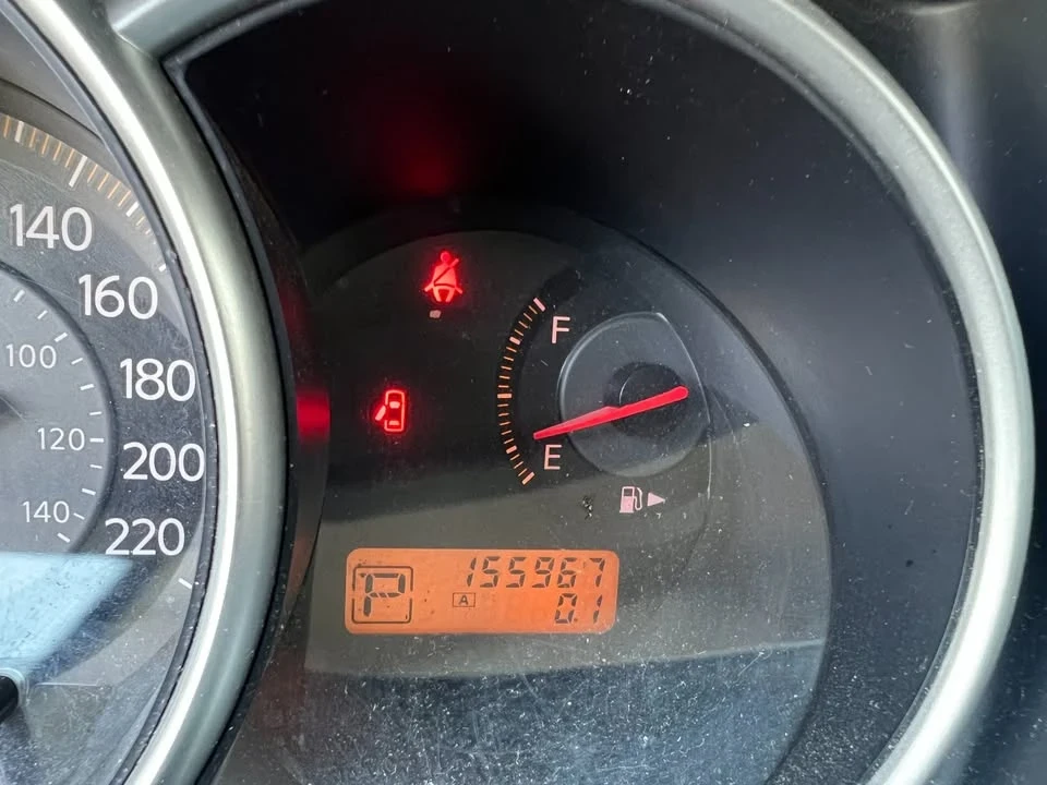 2009 Nissan Versa - Image 17 of 18