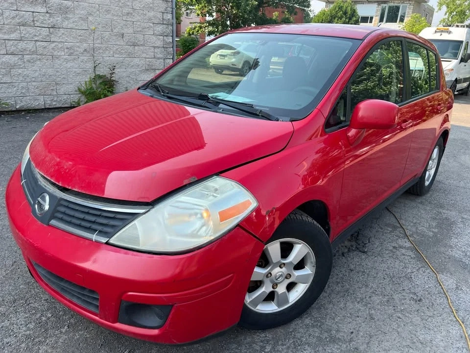 2009 Nissan Versa - Image 2 of 18