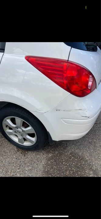 2009 Nissan Versa - Image 8 of 9