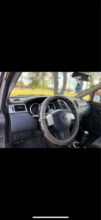 2009 Nissan Versa - Image 6 of 6