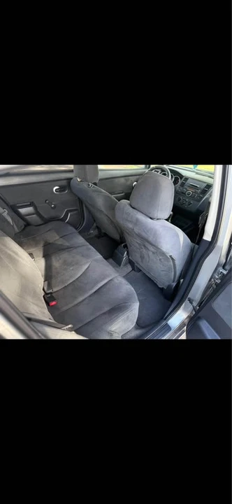 2009 Nissan Versa - Image 4 of 6