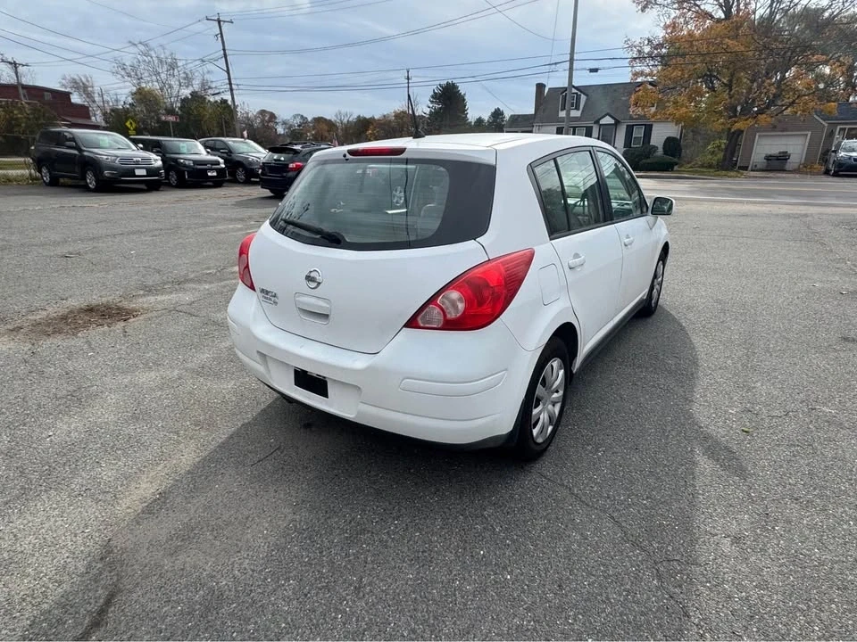 2009 Nissan Versa - Image 6 of 13
