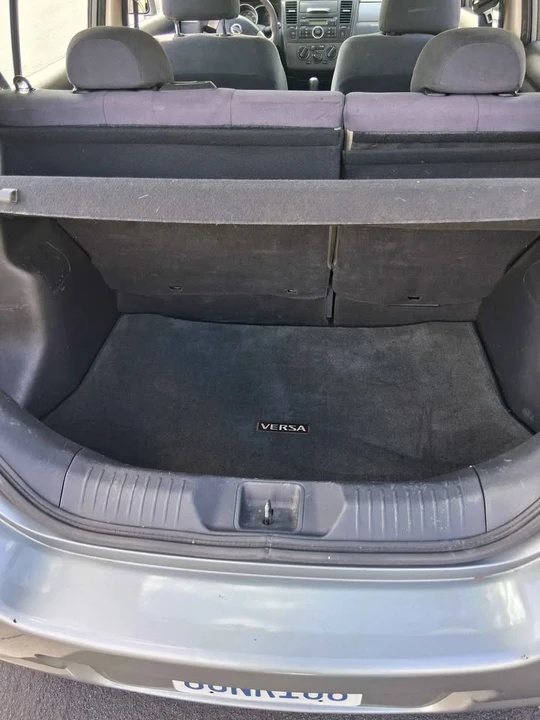 2009 Nissan Versa - Image 7 of 9