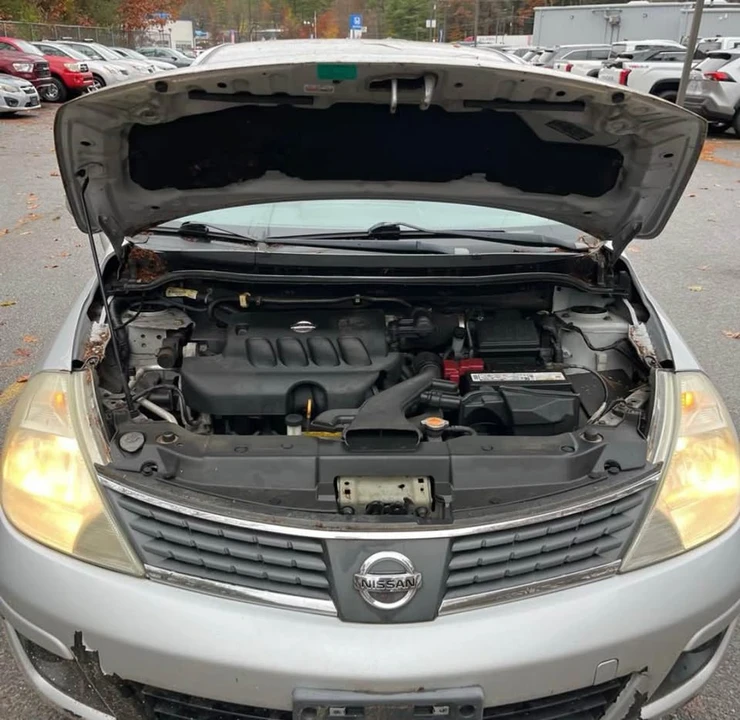 2009 Nissan Versa - Image 12 of 12