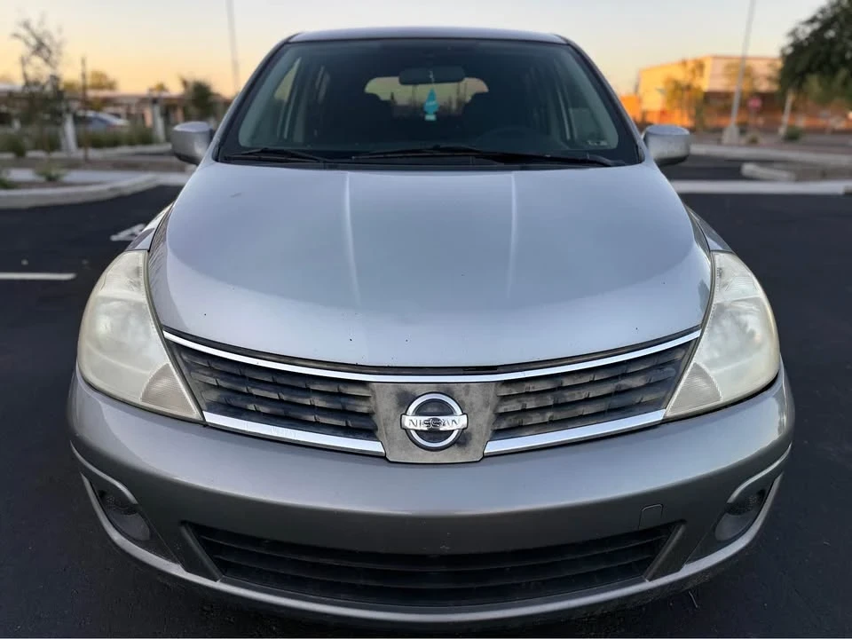 2009 Nissan Versa - Image 4 of 6