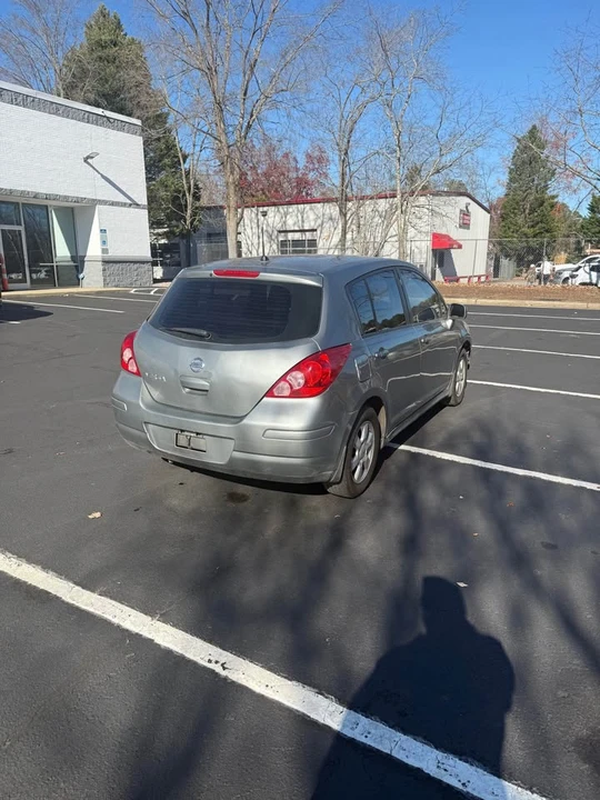 2009 Nissan Versa - Image 13 of 14