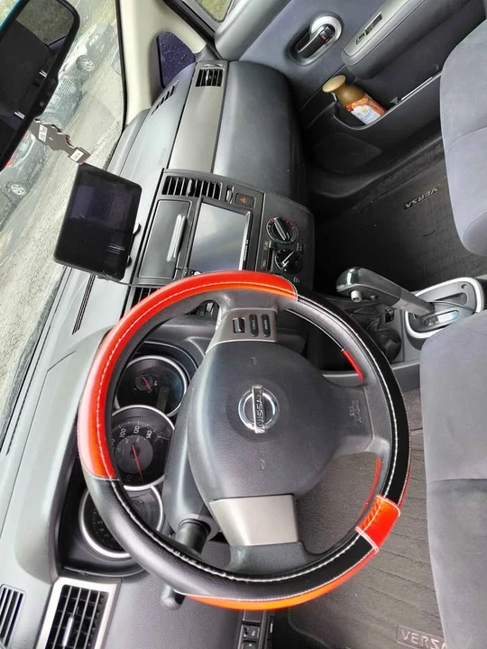2009 Nissan Versa - Image 6 of 8