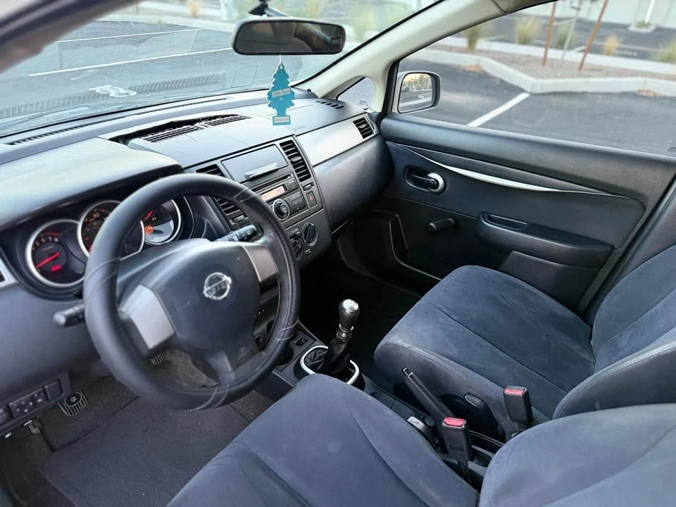 2009 Nissan Versa - Image 7 of 7