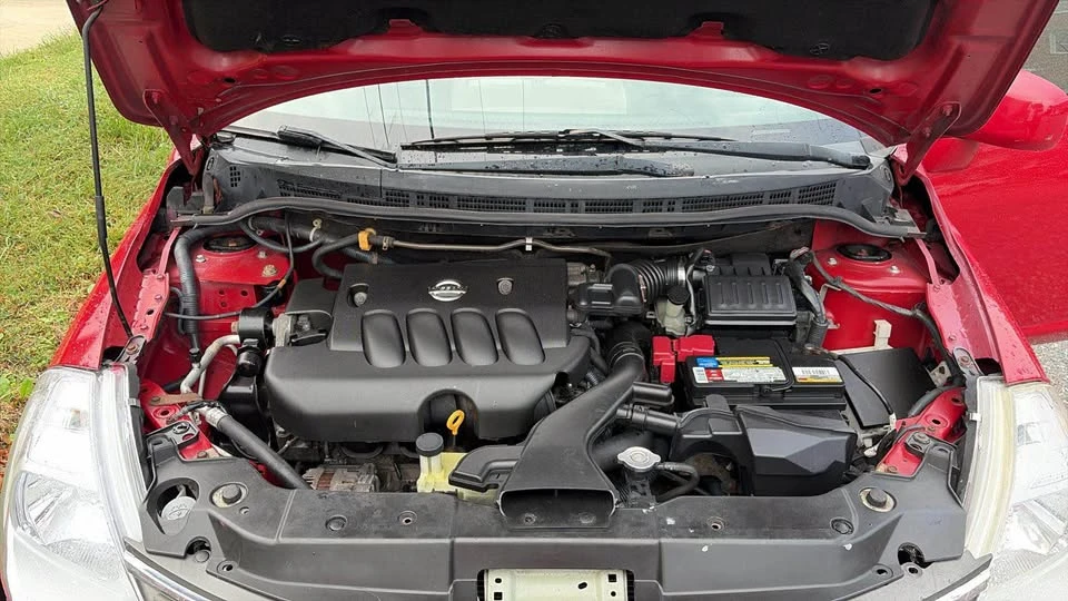 2009 Nissan Versa - Image 6 of 6