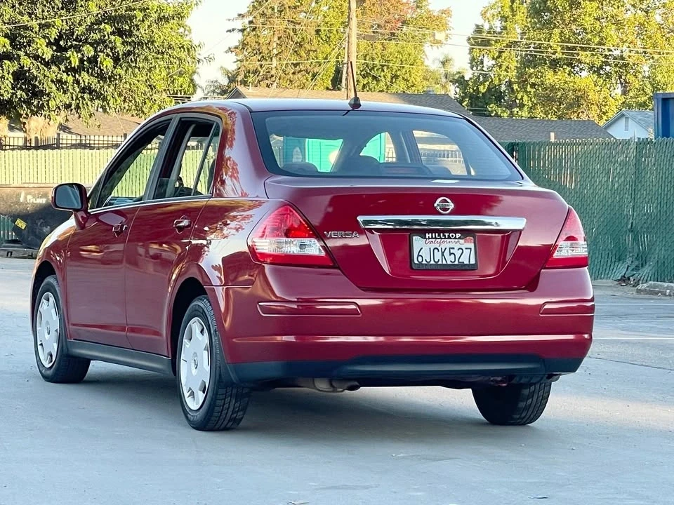2009 Nissan Versa - Image 6 of 8