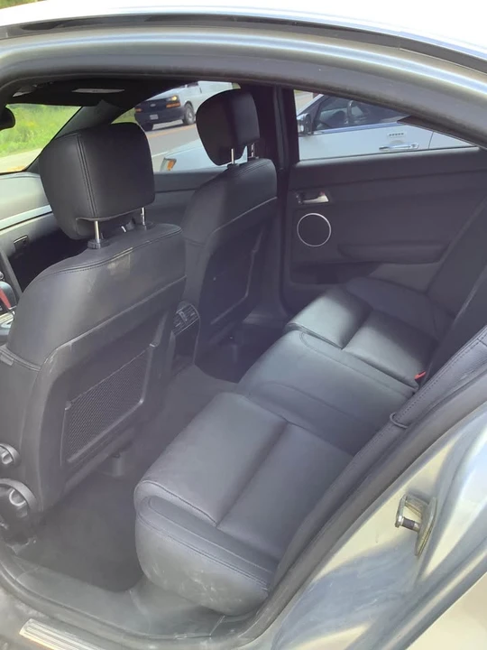 2009 Pontiac G8 - Image 7 of 9