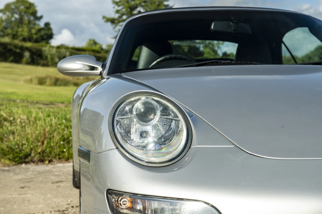 2009 Porsche 997 Carrera 4 - Image 21 of 31