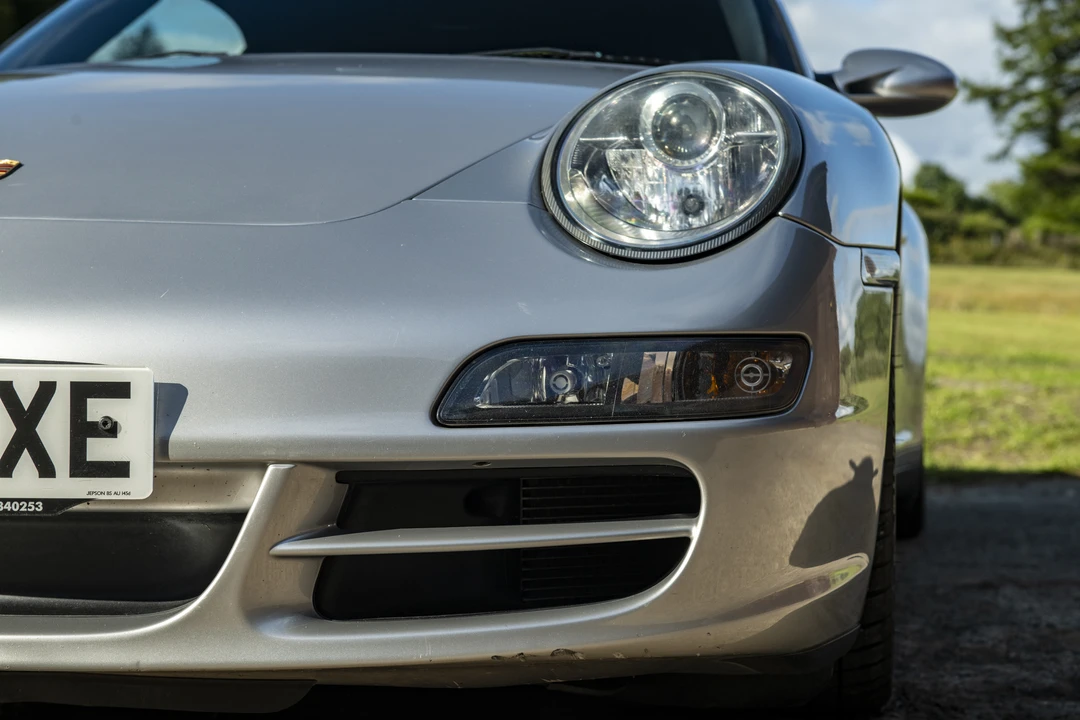 2009 Porsche 997 Carrera 4 - Image 24 of 31