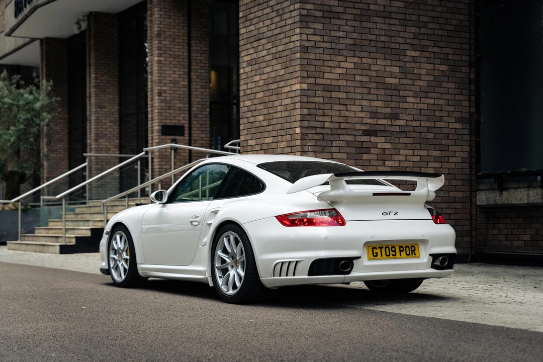 2009 Porsche 997 GT2 - Image 13 of 31