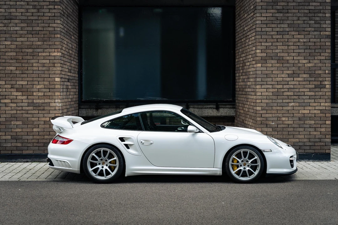 2009 Porsche 997 GT2 - Image 8 of 31