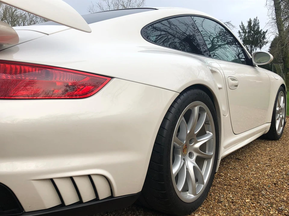 2009 Porsche 997 GT2 - Image 21 of 31