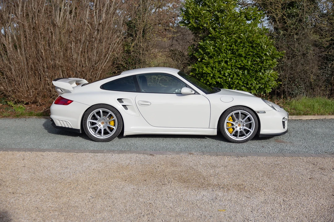 2009 Porsche 997 GT2 - Image 13 of 31