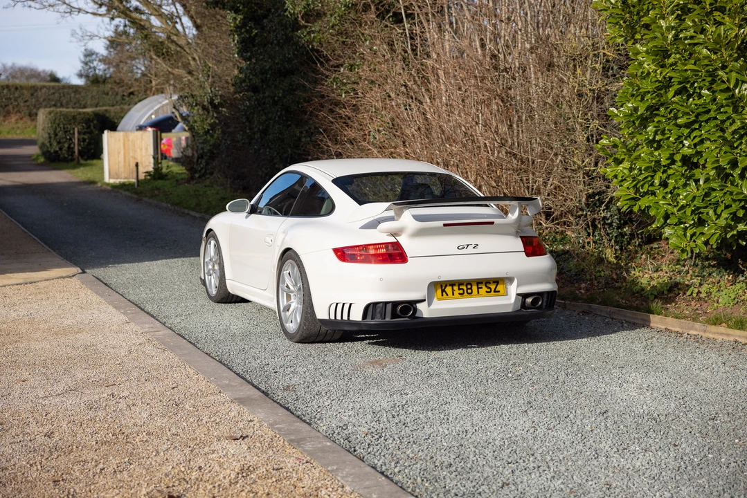 2009 Porsche 997 GT2 - Image 8 of 31